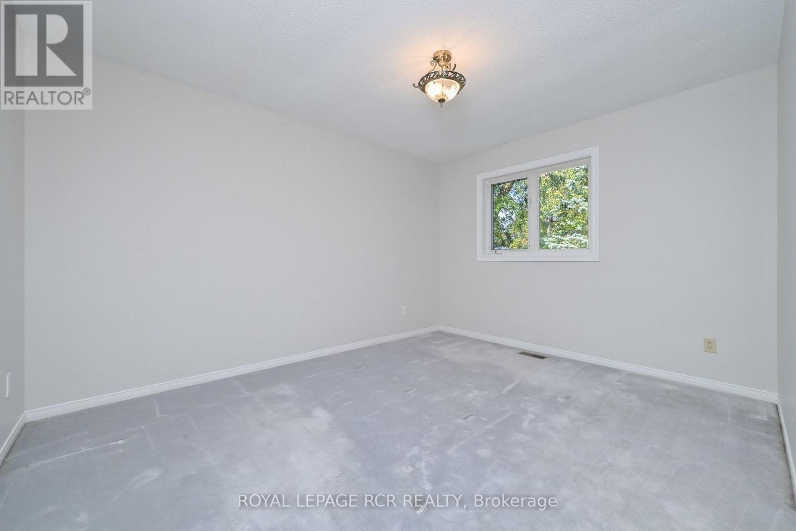 7 Moore Avenue, Adjala-Tosorontio, ON photo 18