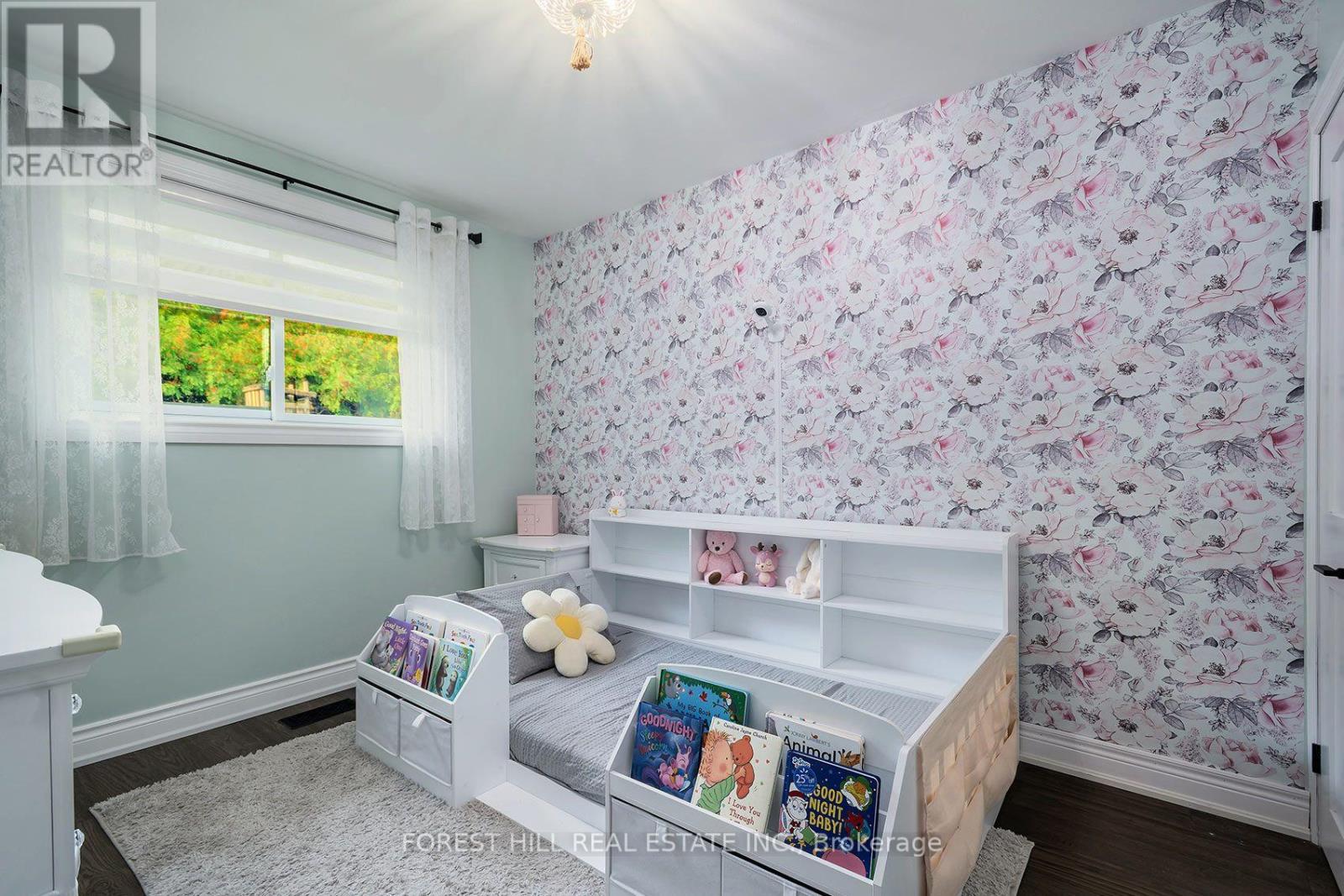 120 Cherrywood Drive, Newmarket, ON photo 18
