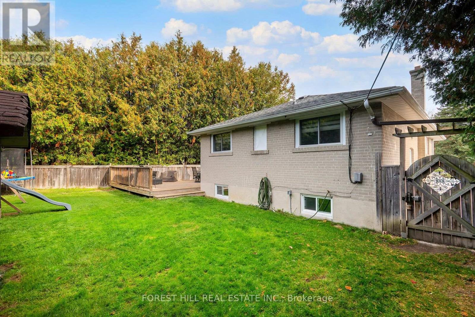 120 Cherrywood Drive, Newmarket, ON photo 36