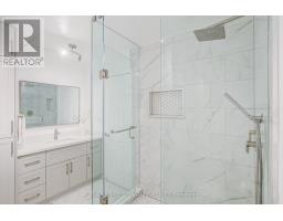 17 Thames Court, Richmond Hill, ON L4B1N5 Photo 18
