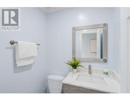 17 Thames Court, Richmond Hill, ON L4B1N5 Photo 25