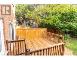 17 Thames Court, Richmond Hill, ON L4B1N5 Photo 32