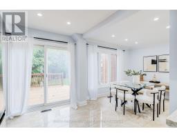 17 Thames Court, Richmond Hill, ON L4B1N5 Photo 9