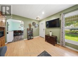Laundry room - 7480 Rd 164, North Perth, ON N0G1B0 Photo 11