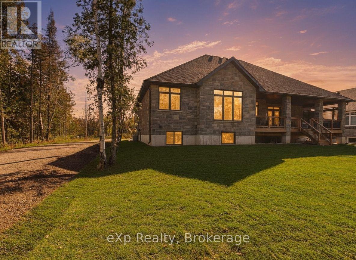 137 ACTON DRIVE - 3