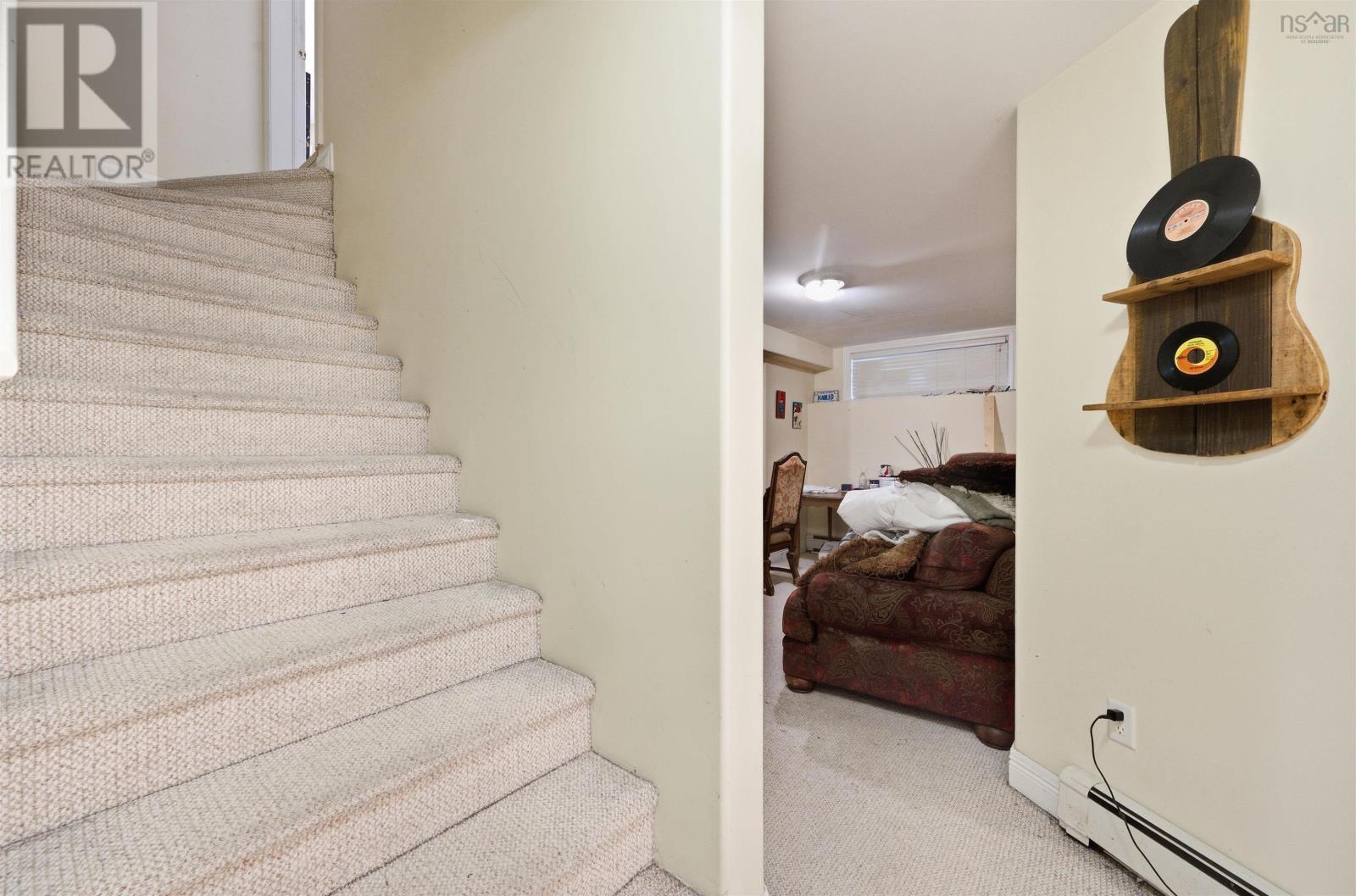 Property 23 of 49 of 18 Stone Gate Drive