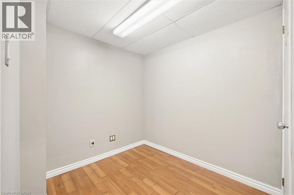 87 POPLAR Drive - 27