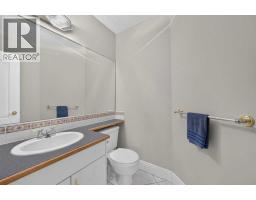 4418 20 Avenue NW - photo 28