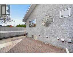 4418 20 Avenue NW - photo 44