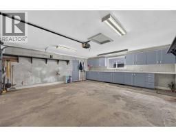 4418 20 Avenue NW - photo 42