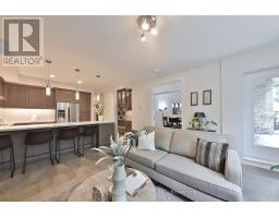 Gr17 - 1575 Lakeshore Road W, Mississauga, ON L5J0B1 Photo 14