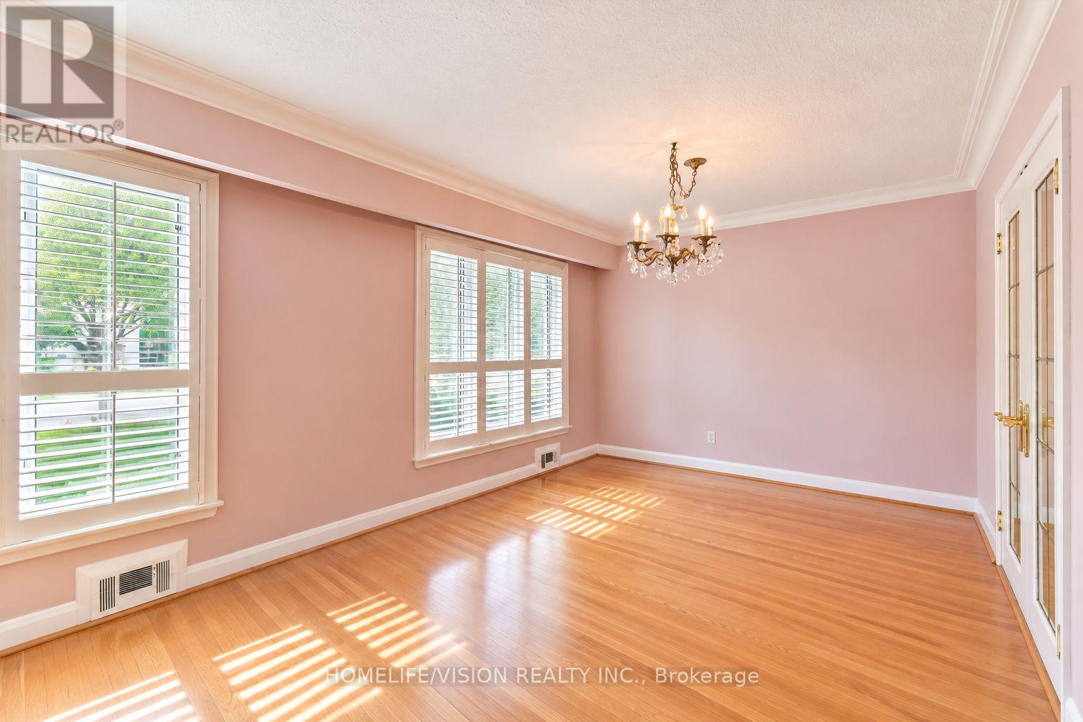 11 Larstone Avenue, Toronto, ON photo 11