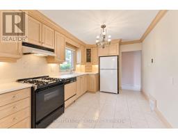 11 Larstone Avenue, Toronto, ON M8Z2N5 Photo 14