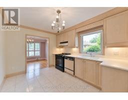 11 Larstone Avenue, Toronto, ON M8Z2N5 Photo 15