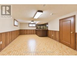 11 Larstone Avenue, Toronto, ON M8Z2N5 Photo 29