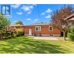 11 Larstone Avenue, Toronto, ON M8Z2N5 Photo 34