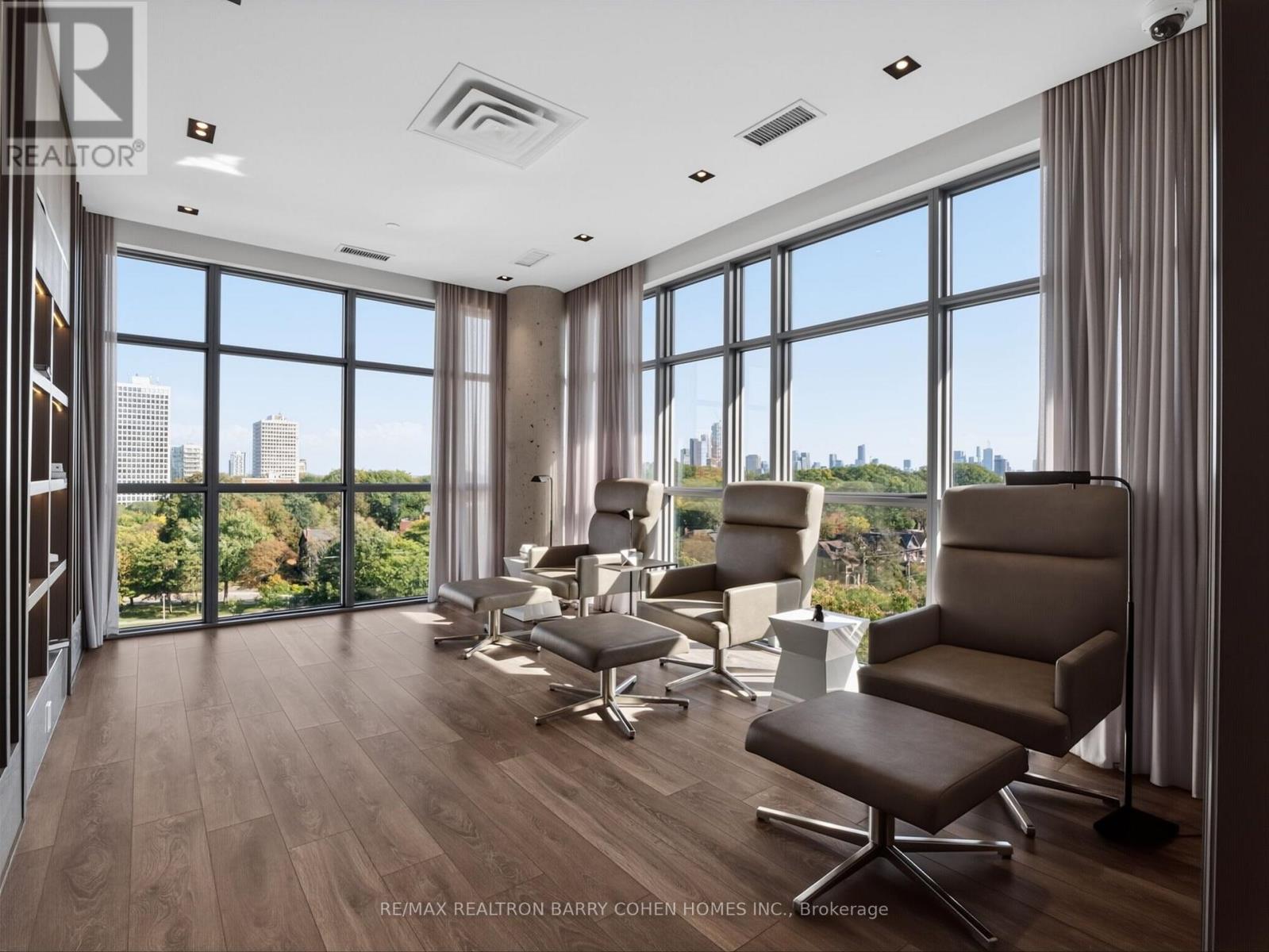 1707- 501 St Clair Avenue West, Toronto, ON photo 23