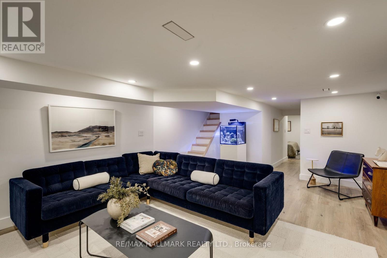 63 Chester Avenue — photo 25