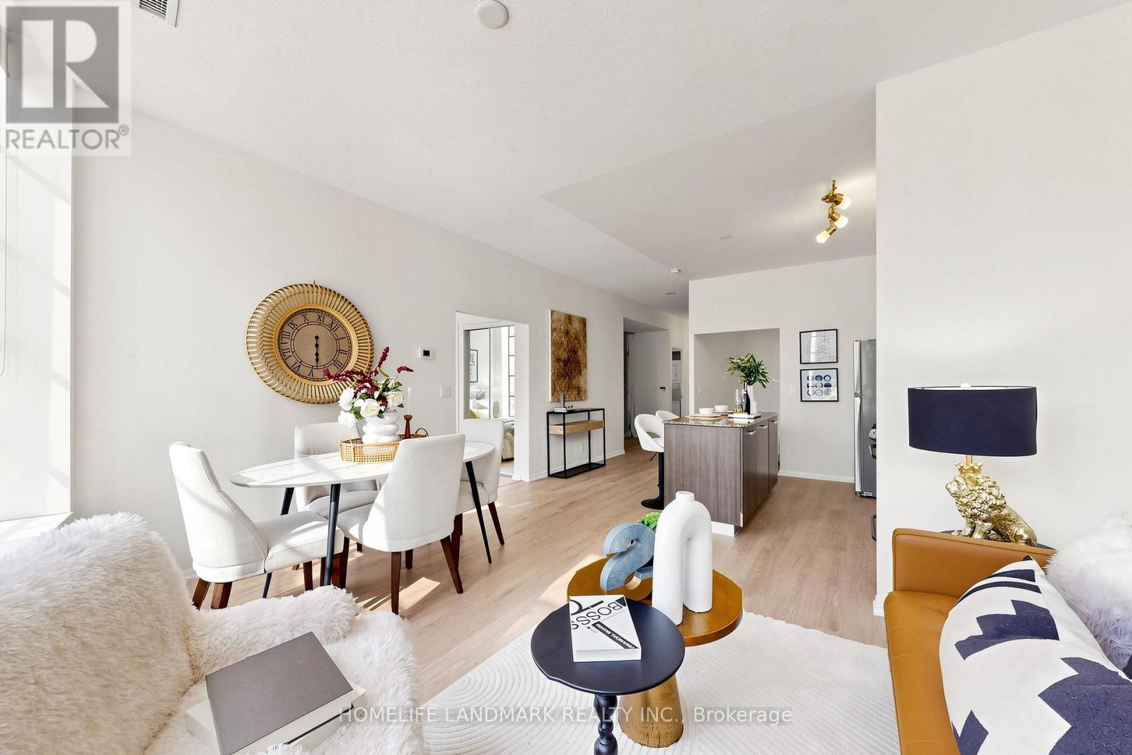 204- 832 Bay Street, Toronto, ON photo 8