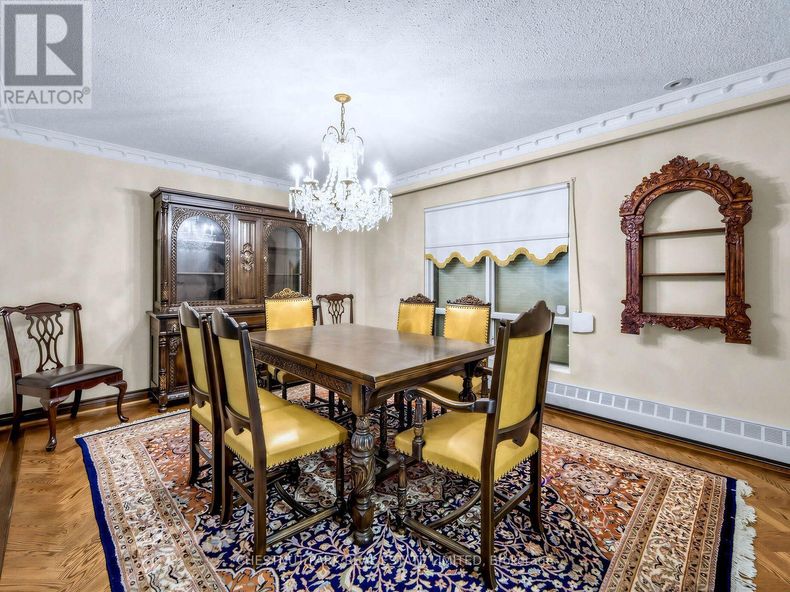 59 Chipstead Road, Toronto, ON photo 12