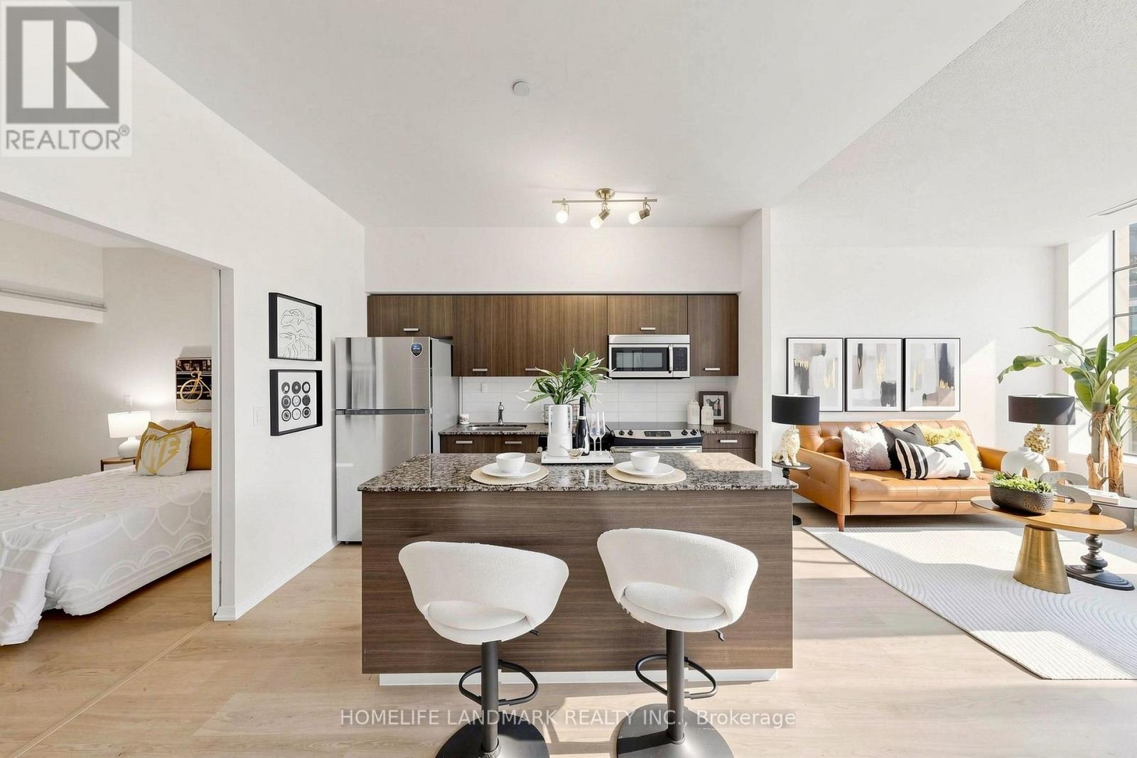 204- 832 Bay Street, Toronto, ON photo 11