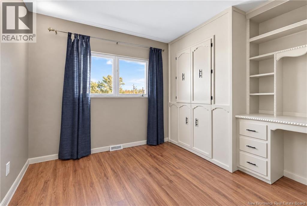 800 Haut-Saint-Antoine Road - 23