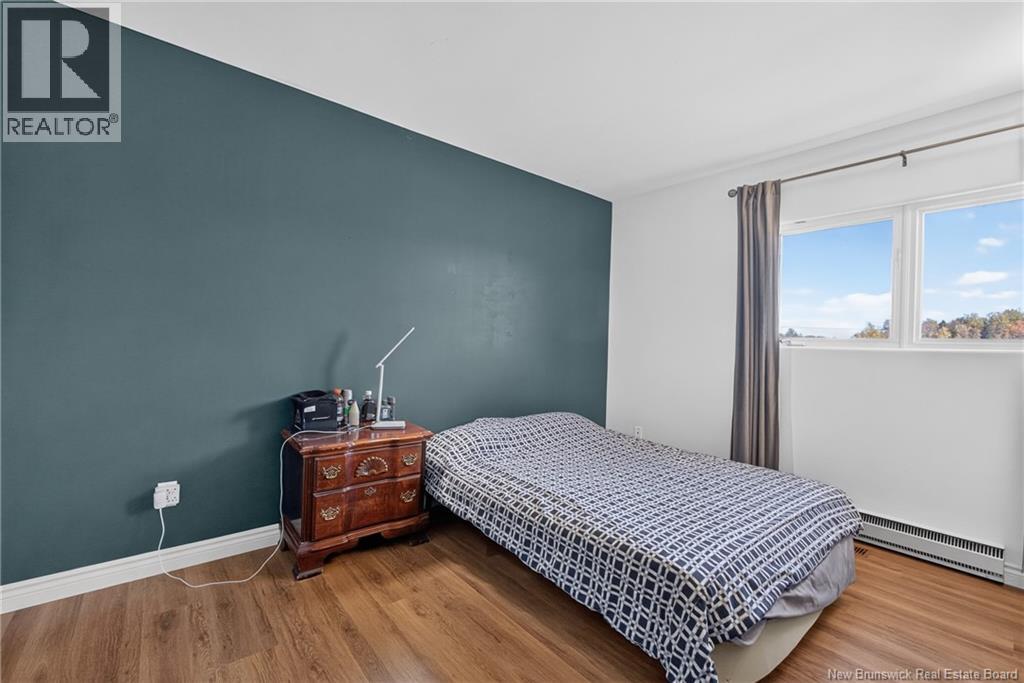 800 Haut-Saint-Antoine Road - 21