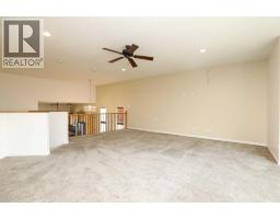 Foyer - 227 Rivermill Manor W, Lethbridge, AB T1K8C5 Photo 15