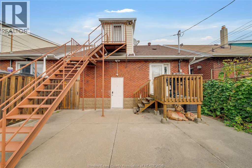 1087 Marentette — photo 29