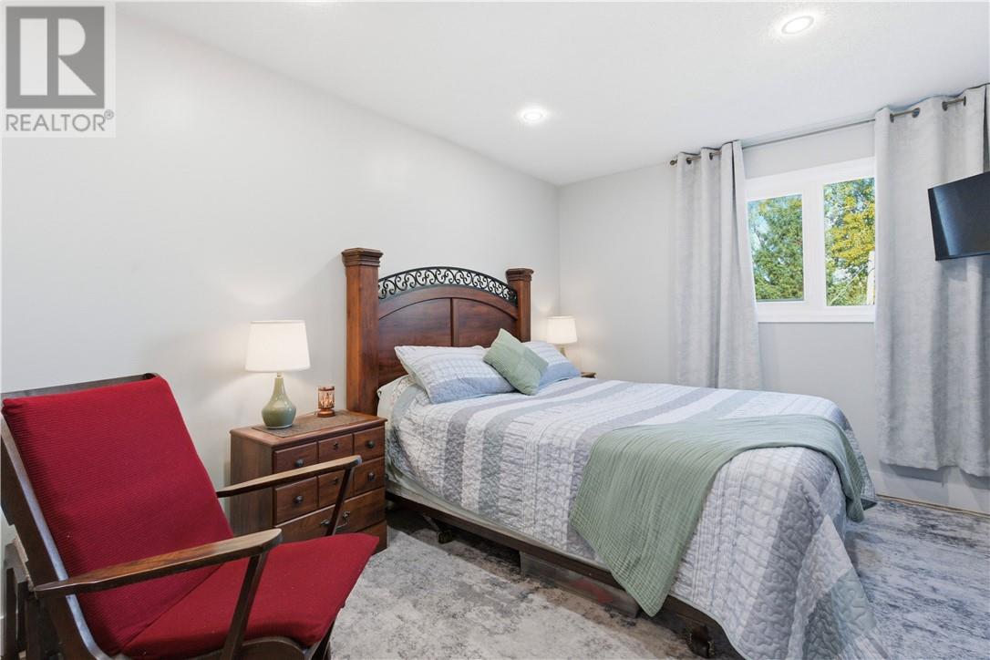 116 Copper Street — photo 10