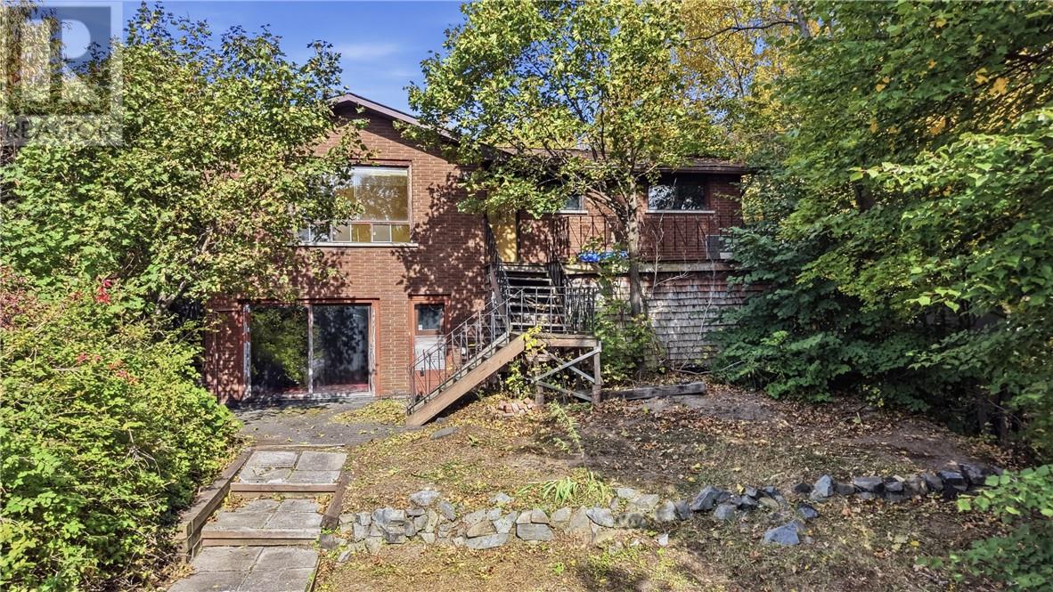 182 BOLAND Avenue - 1