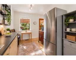 241 Churchill Avenue, Toronto, ON M2R1E2 Photo 12