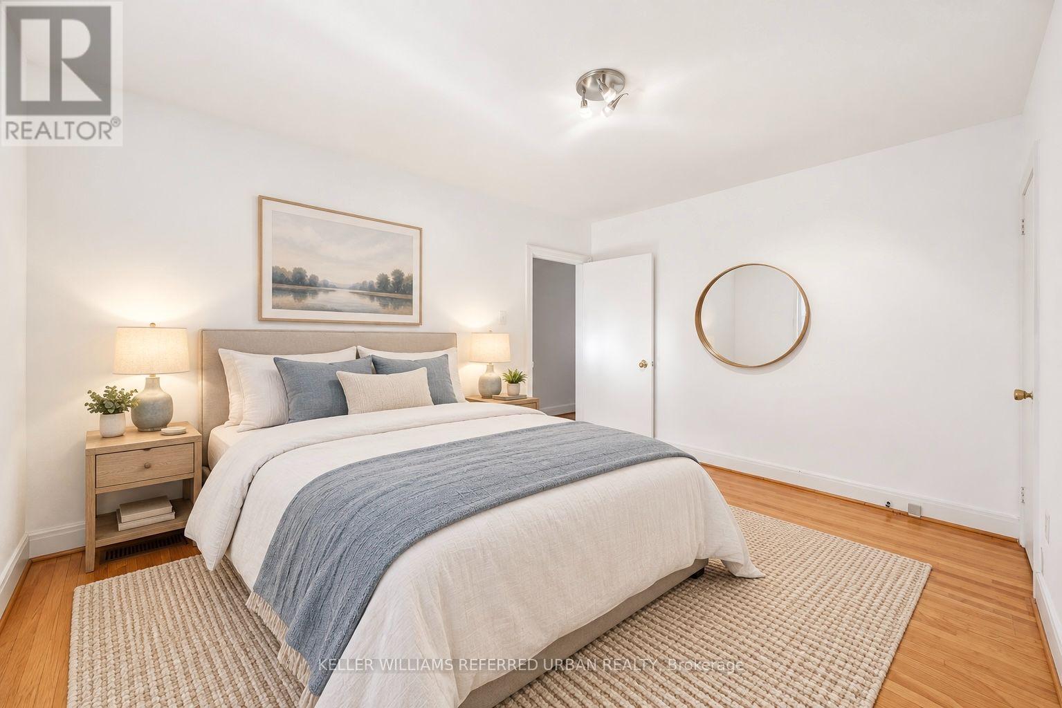 241 Churchill Avenue, Toronto, ON photo 15