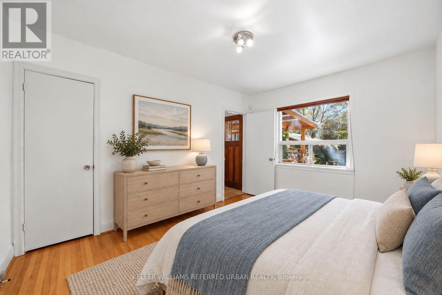 241 Churchill Avenue, Toronto, ON photo 16
