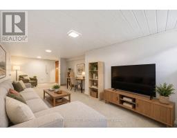 241 Churchill Avenue, Toronto, ON M2R1E2 Photo 25
