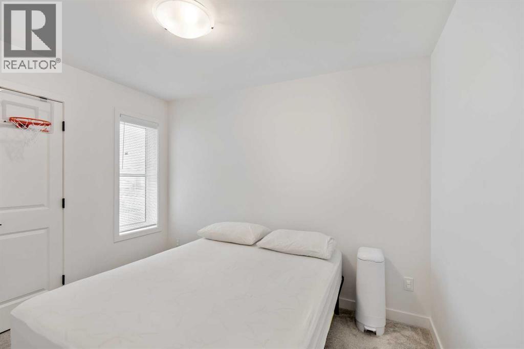 894 Miners Boulevard W - Image 25