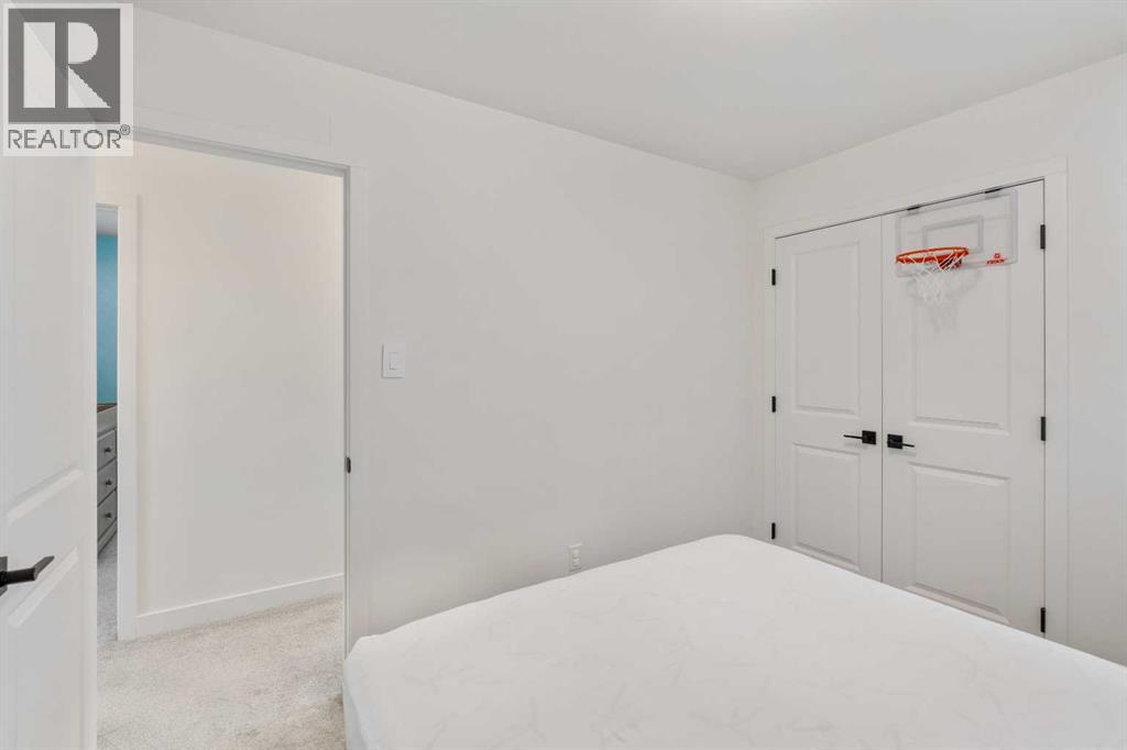894 Miners Boulevard W - Image 26
