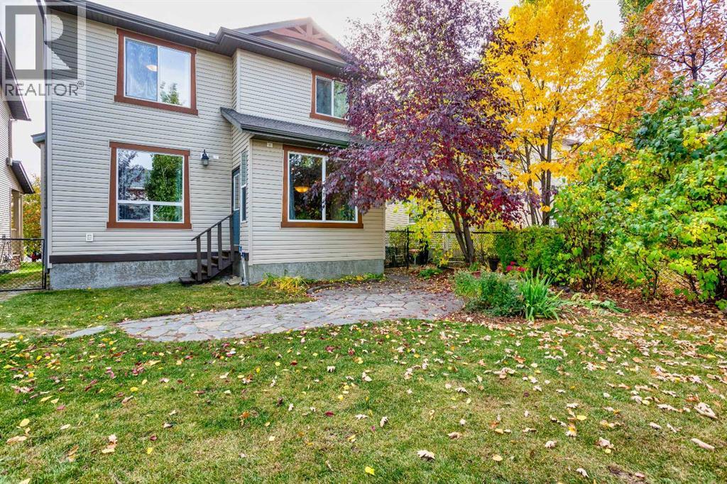 66 Cougarstone Close SW - 31