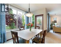 66 Cougarstone Close Sw, Calgary, AB T3H5J4 Photo 14