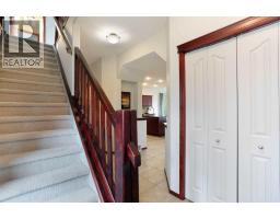 66 Cougarstone Close Sw, Calgary, AB T3H5J4 Photo 17