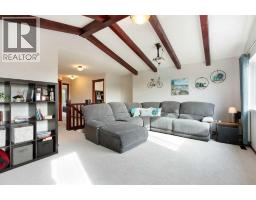 66 Cougarstone Close Sw, Calgary, AB T3H5J4 Photo 19