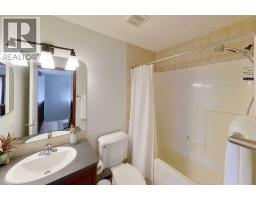 66 Cougarstone Close Sw, Calgary, AB T3H5J4 Photo 29