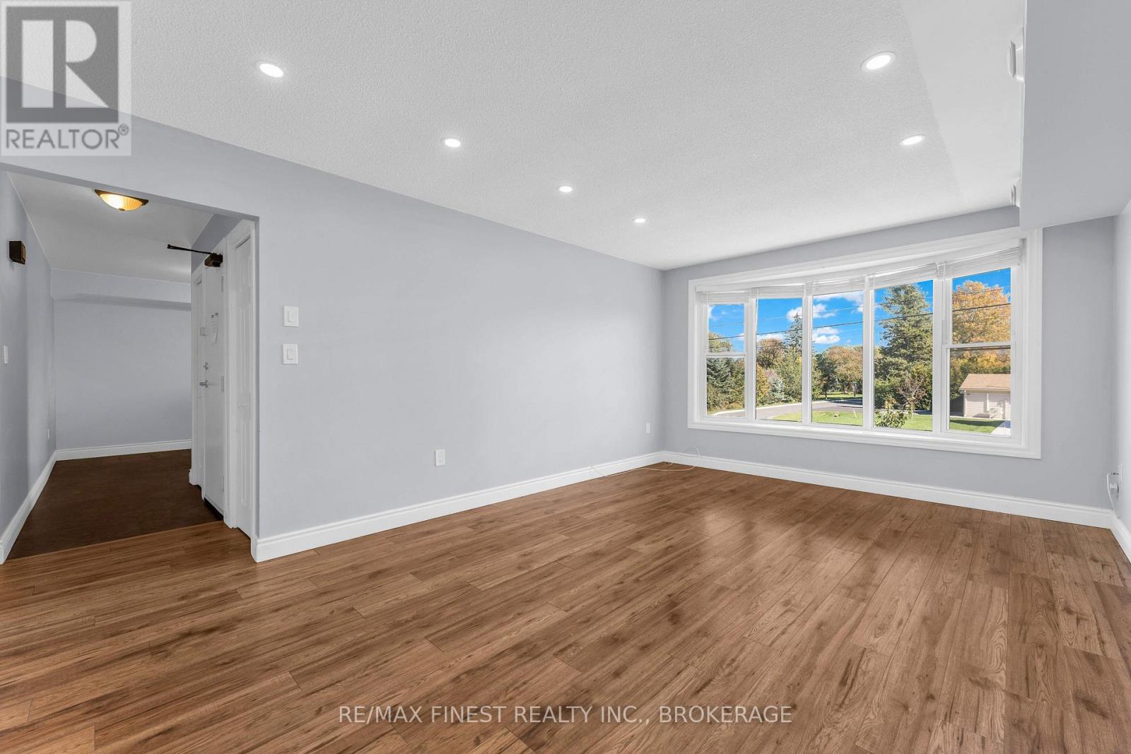 1600 Anne Street — photo 13