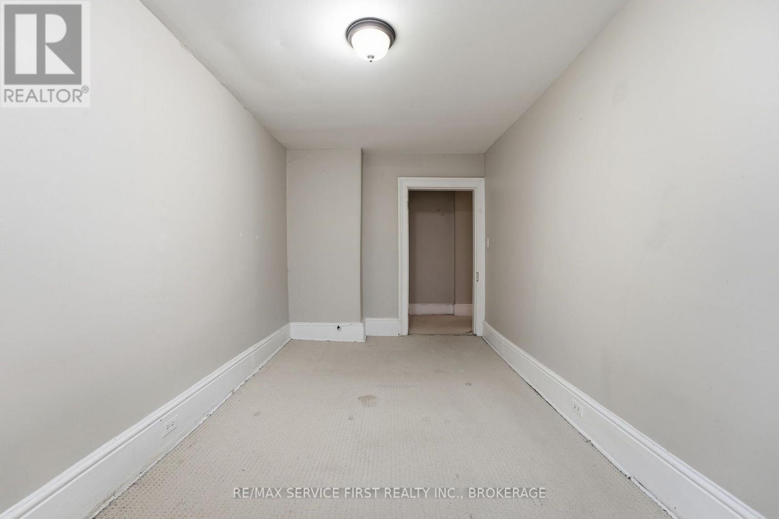 94 Sydenham Street — photo 36