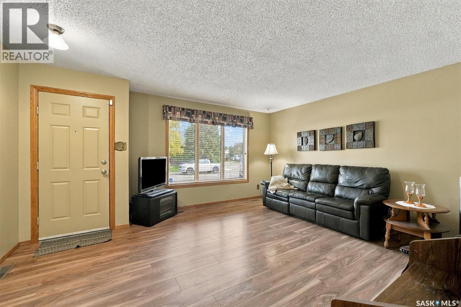 411 Nesbitt WAY - 6
