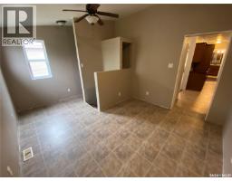 4pc Bathroom - 277 Fourth Avenue N, Yorkton, SK S3N1B3 Photo 11
