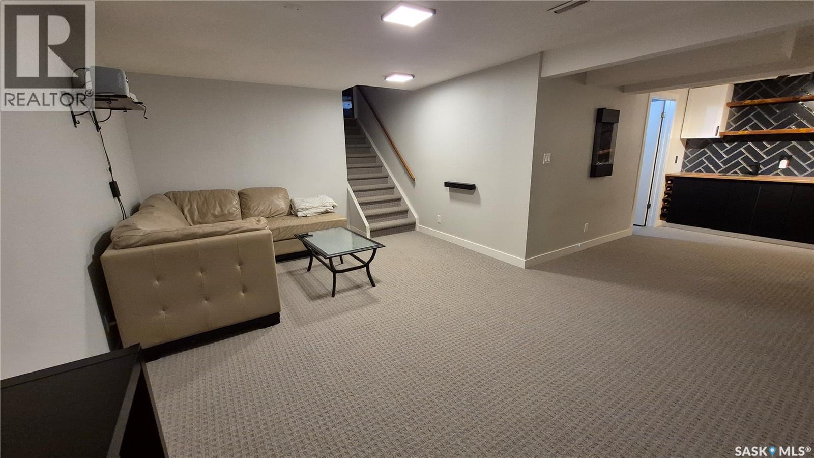 353 Lockwood ROAD - 37