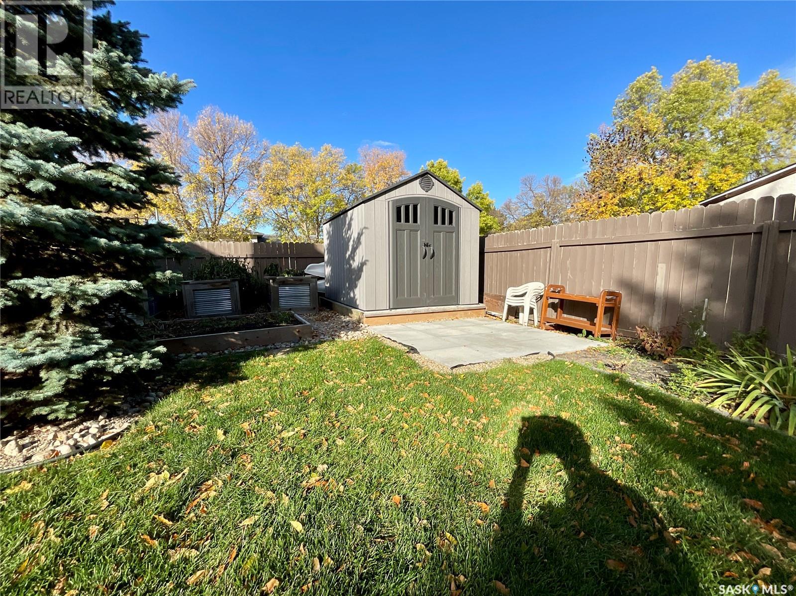 353 Lockwood ROAD - 48