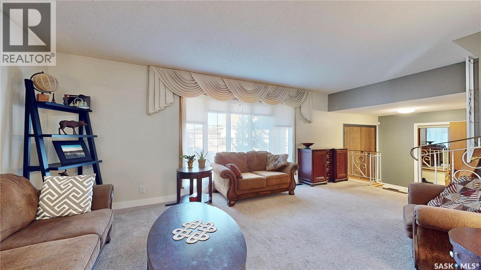 353 Lockwood ROAD, Regina — photo 6