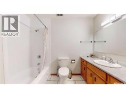 353 Lockwood Road, Regina, SK S4S6E5 Photo 34